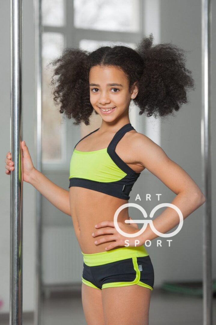 тренувальний magic топ