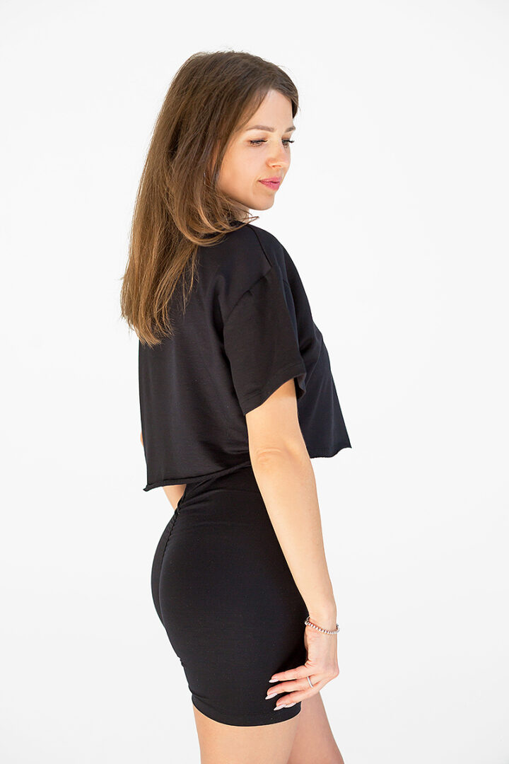 Кроп-топ та шорти для дому та спорту